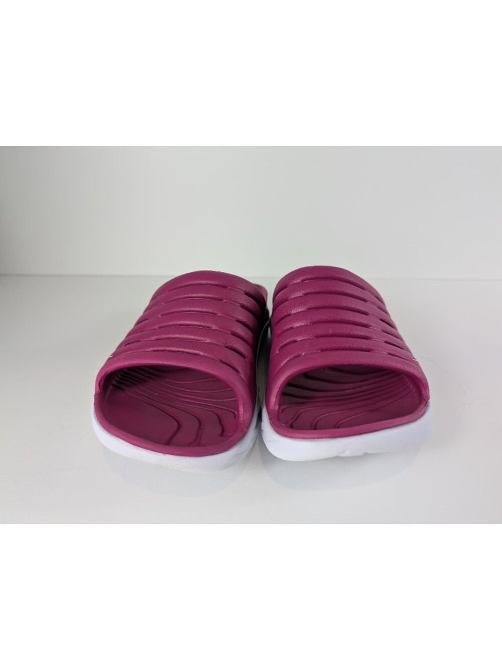 Hoka One One Women's Recovery Slide Sandals Berry & White Cushioned Size W8
